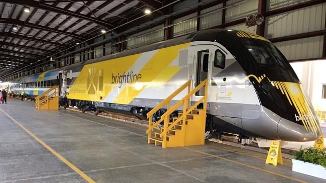 Brightline debuts 1st train for Orlando-Miami passenger line | iNFOnews.ca