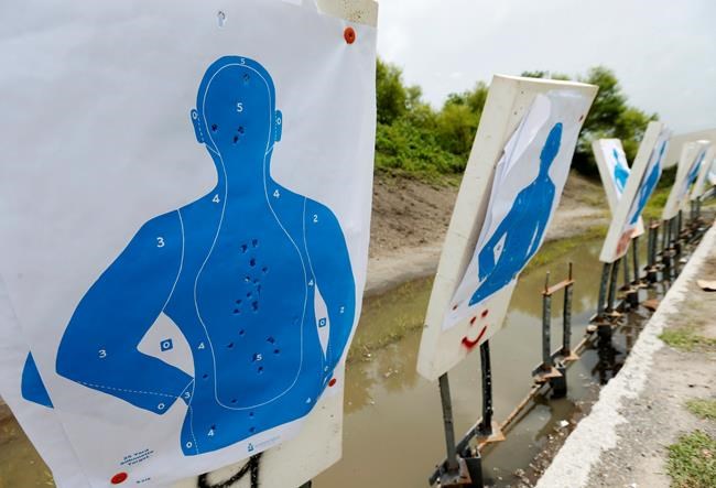Correction: School Shooting-Florida-Guardians story | iNFOnews.ca Correction: School Shooting-Florida-Guardians story | iNFOnews.ca
