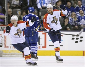 Panthers chasing down Bruins for final playoff spot in Eastern Conference | iNFOnews.ca CP31950274