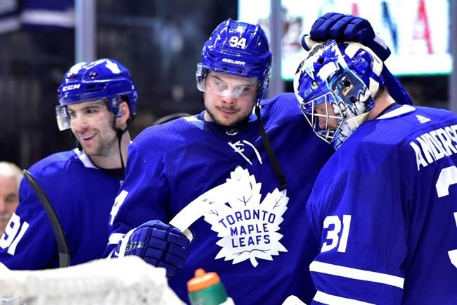 Leafs star Matthews, Oilers centre McDavid earn 'C' for all-star weekend | iNFOnews.ca