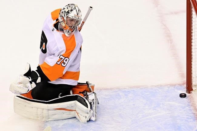 Islanders rally to beat Flyers 3-1 for 2-1 series lead | iNFOnews.ca