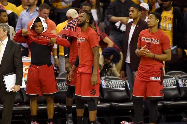 James, Cavaliers crush Raptors 116-78 in Game 5; Cleveland leads series 3-2 | iNFOnews.ca James, Cavaliers crush Raptors 116-78 in Game 5; Cleveland leads series 3-2 | iNFOnews.ca