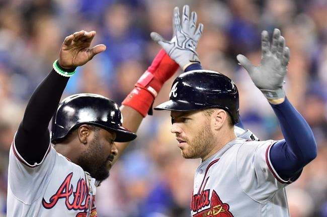 Missed bunt in eighth inning proves costly for Blue Jays in loss to Braves | iNFOnews.ca