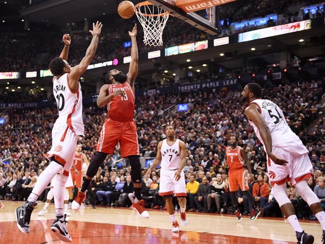 Rockets' 129-122 victory over Raptors spoils great nights by DeRozan, Carroll | iNFOnews.ca