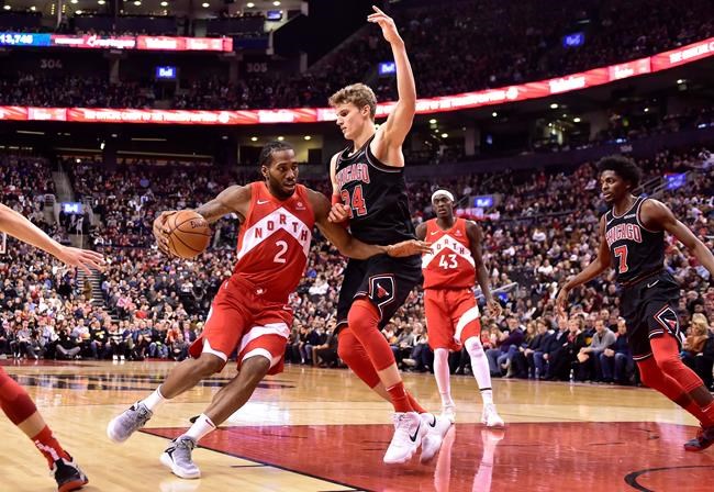 Leonard scores 27, Raptors bounce back from ugly start to beat the Bulls 95-89 | iNFOnews.ca