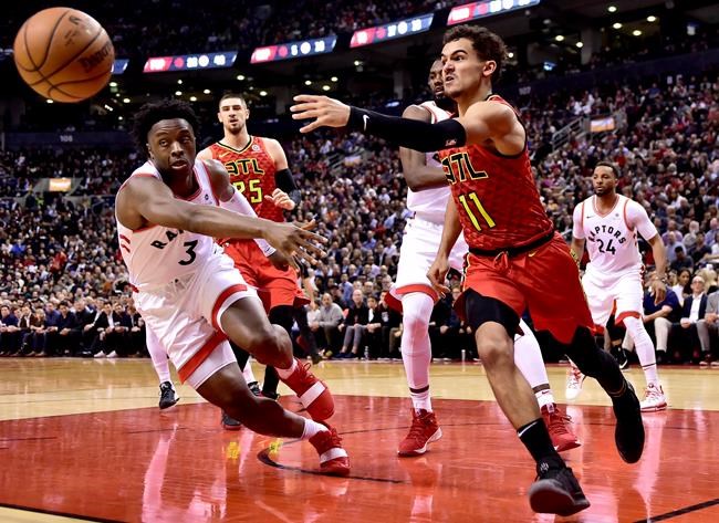 Back-to-back dunks by Ibaka and Anunoby lift Raptors over Hawks 104-101 | iNFOnews.ca Back-to-back dunks by Ibaka and Anunoby lift Raptors over Hawks 104-101 | iNFOnews.ca