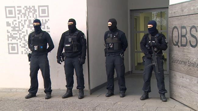 German police raid sites linked to radical mosque in Berlin | iNFOnews.ca