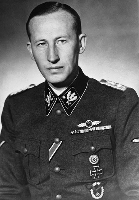 Few Nazi crimes suspects lost pensions, review reveals | iNFOnews.ca