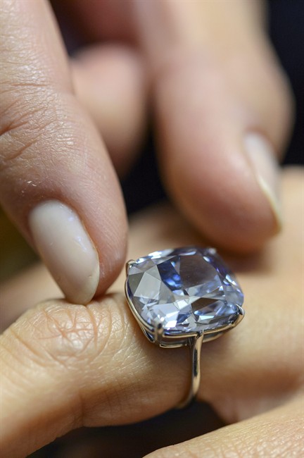 Hong Kong tycoon spends $77 million on diamonds for 7-year-old daughter at Sotheby auctions | iNFOnews.ca Hong Kong tycoon spends $77 million on diamonds for 7-year-old daughter at Sotheby auctions | iNFOnews.ca