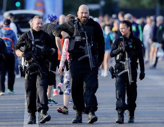 Berlin nixes police height rules to broaden recruit pool | iNFOnews.ca CP1906740976