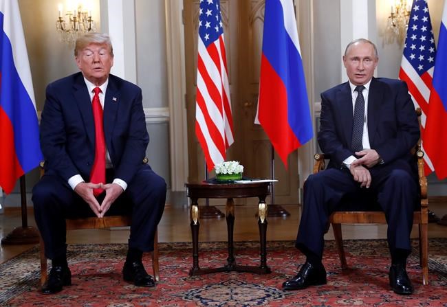 The wink, the slouch -- the non-verbal cues at the summit | iNFOnews.ca The wink, the slouch -- the non-verbal cues at the summit | iNFOnews.ca