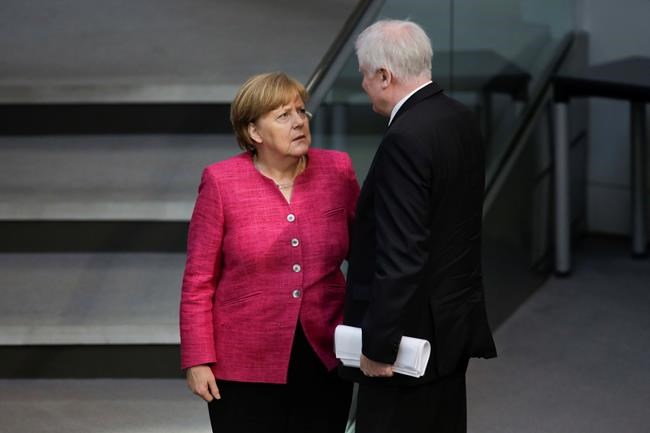 Merkel stands firm against Bavarian demands to close borders | iNFOnews.ca Merkel stands firm against Bavarian demands to close borders | iNFOnews.ca