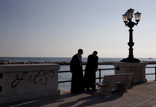 Pope denounces 'murderous indifference' by powers in Mideast | iNFOnews.ca Pope denounces 'murderous indifference' by powers in Mideast | iNFOnews.ca