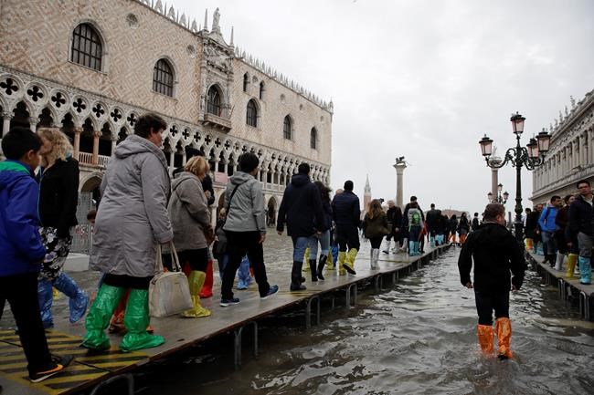 Venice floodwaters ease; Italian storms kill 2 more people | iNFOnews.ca Venice floodwaters ease; Italian storms kill 2 more people | iNFOnews.ca