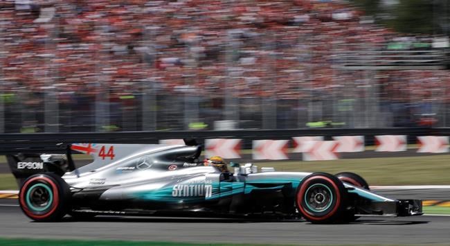 Hamilton wins Italian GP to move ahead of Vettel | iNFOnews.ca Hamilton wins Italian GP to move ahead of Vettel | iNFOnews.ca