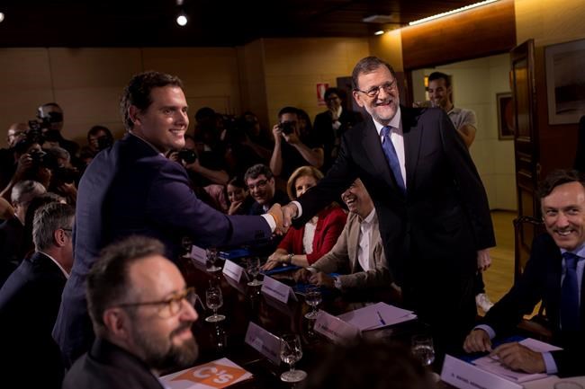 Spanish conservatives sign deal with smaller party | iNFOnews.ca