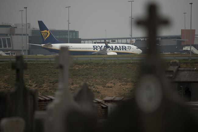 Ryanair warns earnings hurt by strikes, rising fuel cost | iNFOnews.ca Ryanair warns earnings hurt by strikes, rising fuel cost | iNFOnews.ca
