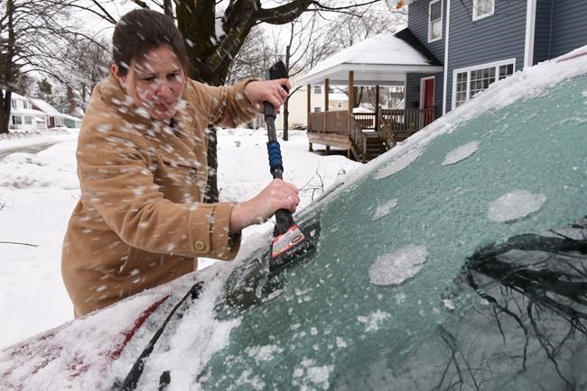 Rain, wind gusts, freezing rain make messy mix in Maritimes; moving into N.L. | iNFOnews.ca