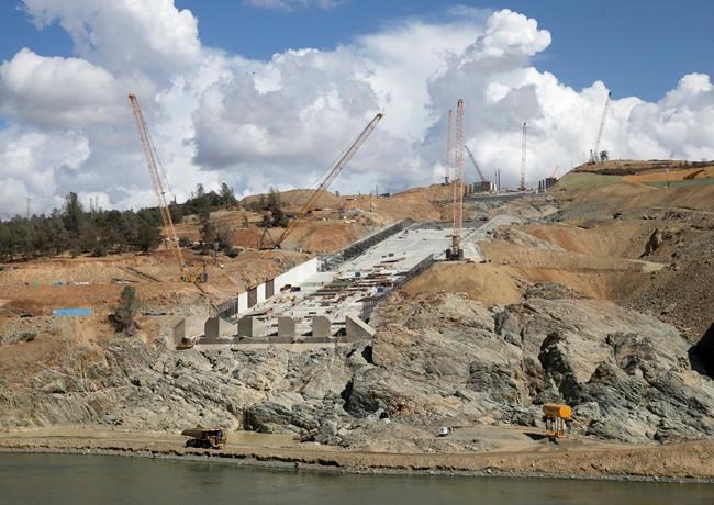 California orders overall safety review at tallest US dam | iNFOnews.ca CP715772337