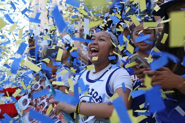 Oakland again celebrates NBA champion Warriors | iNFOnews.ca