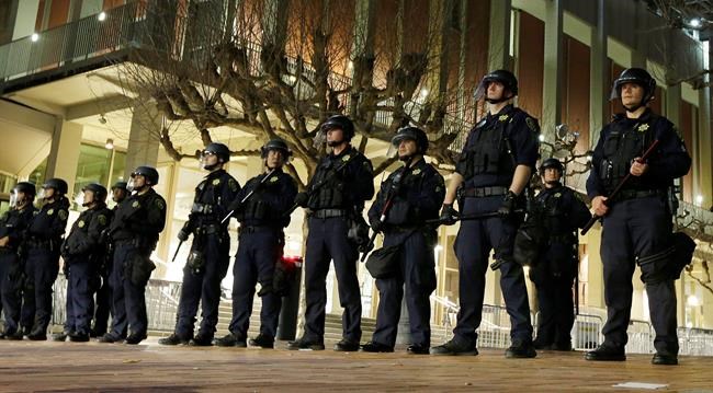 Lawyers: 4 sue city, UC Berkeley over injuries at riot | iNFOnews.ca
