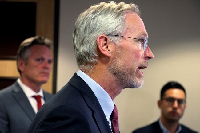 Alaska governor agrees to lower level of university cuts | iNFOnews.ca Alaska governor agrees to lower level of university cuts | iNFOnews.ca