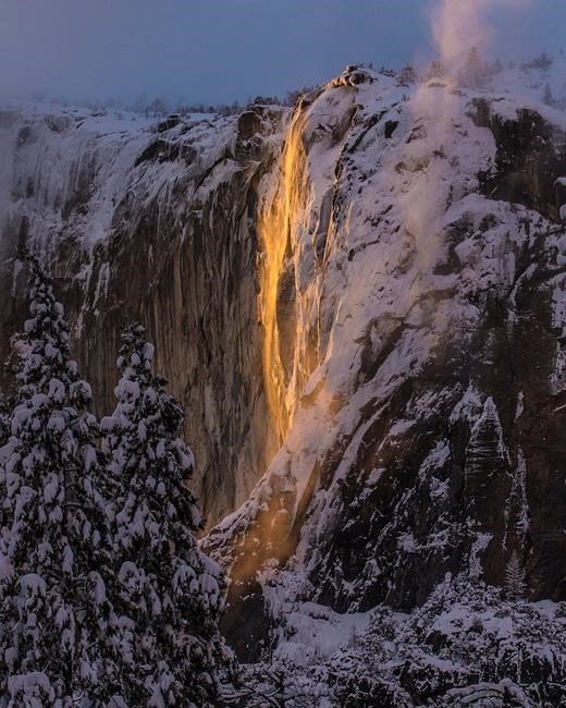'Firefall' phenomenon wows visitors to Yosemite's El Capitan | iNFOnews.ca 'Firefall' phenomenon wows visitors to Yosemite's El Capitan | iNFOnews.ca