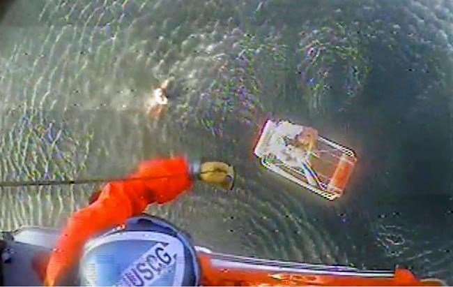 Plane crash into California ocean was no stunt, pilot says | iNFOnews.ca