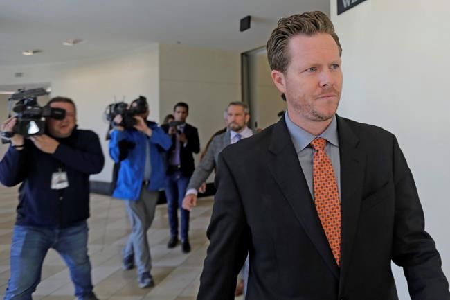 Ex-Arizona official pleads guilty to human smuggling charge | iNFOnews.ca
