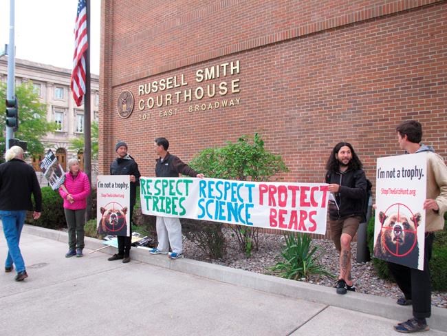 The Latest: Judge blocks grizzly hunts in Idaho, Wyoming | iNFOnews.ca The Latest: Judge blocks grizzly hunts in Idaho, Wyoming | iNFOnews.ca