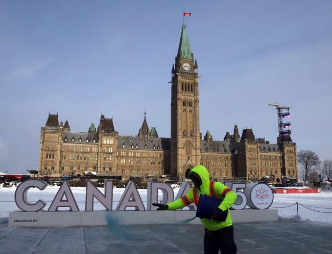 Cold freezes out plans for live New Year's Eve performances on Parliament Hill | iNFOnews.ca