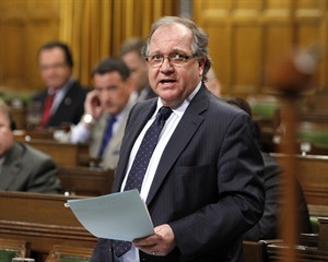 Aboriginal Affairs minister sorry for telling NDP MP to listen to her father | iNFOnews.ca CP23051024
