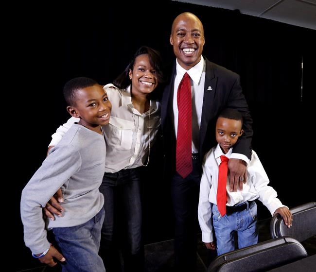 Veteran QB Henry Burris proved many of his skeptics wrong over 17 CFL seasons | iNFOnews.ca