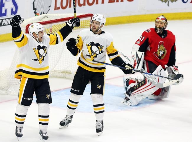 Hornqvist, Guentzel score in second period to lift Penguins over Senators | iNFOnews.ca