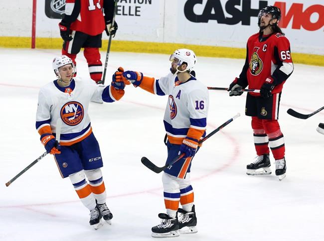 Andrew Ladd's late goal lifts New York Islanders over Ottawa Senators 4-3 | iNFOnews.ca