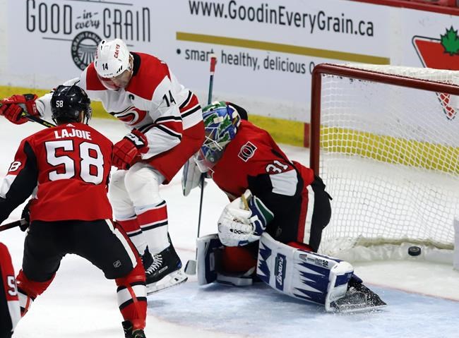 Senators losing skid stretches to eight games after 5-4 loss to Hurricanes | iNFOnews.ca CP817248472
