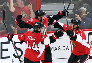 Bobby Ryan scores three times to lead Sens past Sabres 5-2 | iNFOnews.ca CP31286970