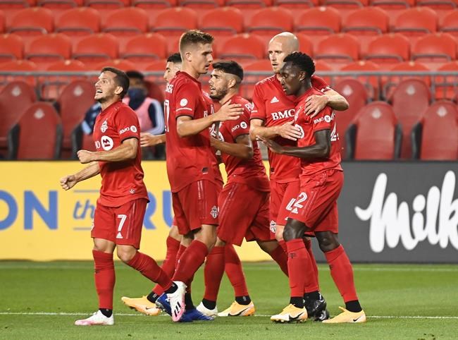 Laryea puts on a show as Toronto FC rallies to down league-leading Columbus 3-1 | iNFOnews.ca