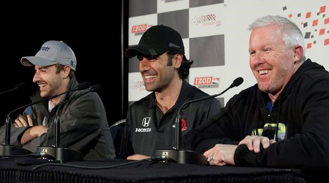 Canada's James Hinchcliffe, Paul Tracy team up in IndyCar booth for Iowa races | iNFOnews.ca