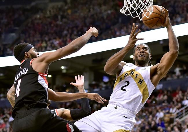 Kawhi Leonard scores 38 points, as Raptors edge Trail Blazers 119-117 | iNFOnews.ca