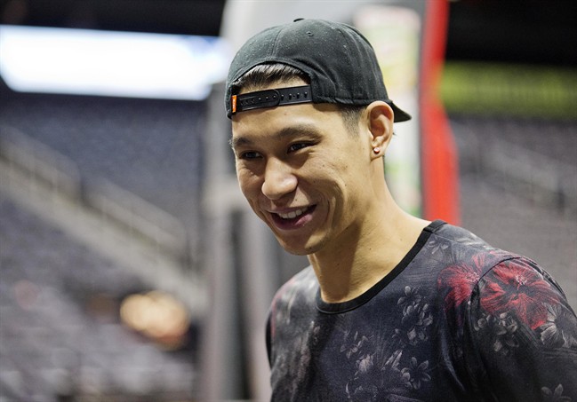 NBA player Jeremy Lin addresses Asian stereotypes at Oscars | iNFOnews.ca CP36575979