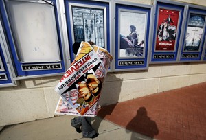 Sony cancels 'The Interview' release amid terror hack threats | iNFOnews.ca CP31154208
