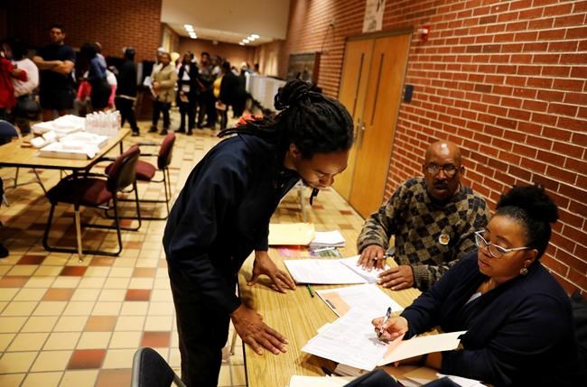 Midterm voting exposes growing problem of aging machines | iNFOnews.ca