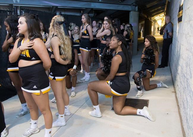University: Cheerleaders who knelt for anthem to be on field | iNFOnews.ca University: Cheerleaders who knelt for anthem to be on field | iNFOnews.ca