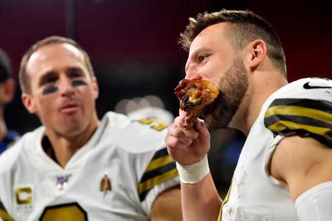 Saints beat Falcons to clinch 3rd straight NFC South title | iNFOnews.ca