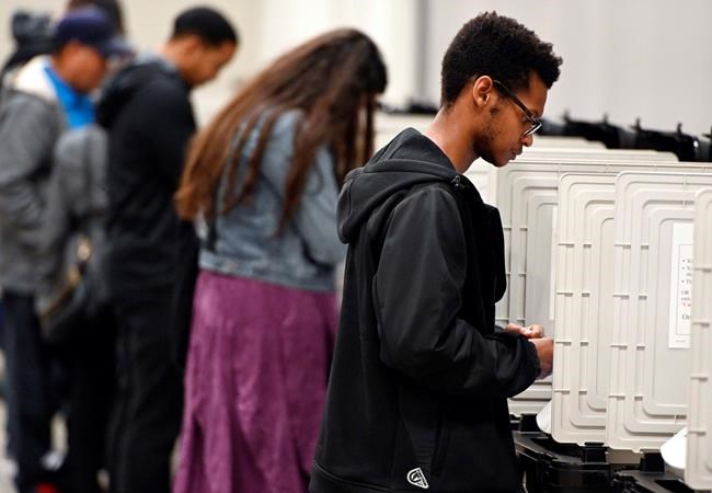 Commission to discuss replacements for Georgia voting system | iNFOnews.ca CP924280761