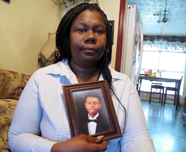 Family of Georgia man shot by police wants video released | iNFOnews.ca CP1834352461