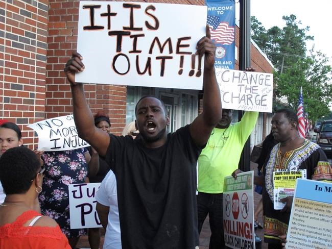 Officer charged; anger over shooting of black man lingers | iNFOnews.ca