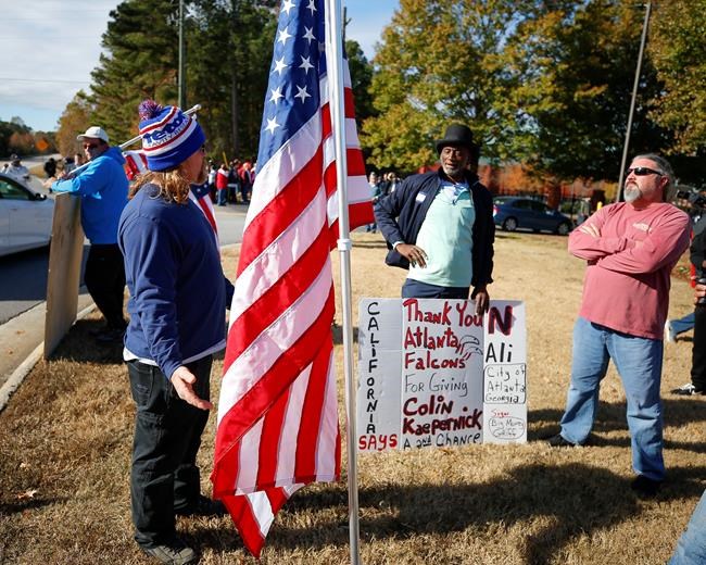 Last-minute audible: Kaepernick back to school for workout | iNFOnews.ca