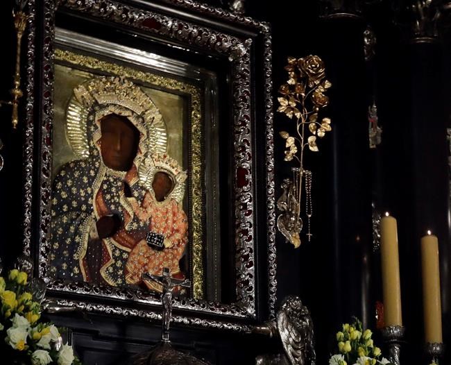 Woman held in Poland for adding LGBT rainbow to revered icon | iNFOnews.ca CP190050552